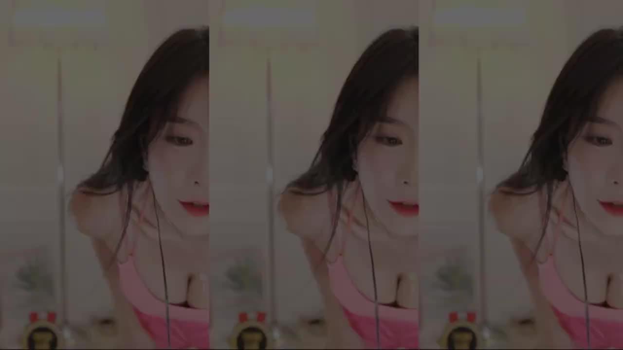 【TIKTOK】这大长腿和粉色热裤真是绝配