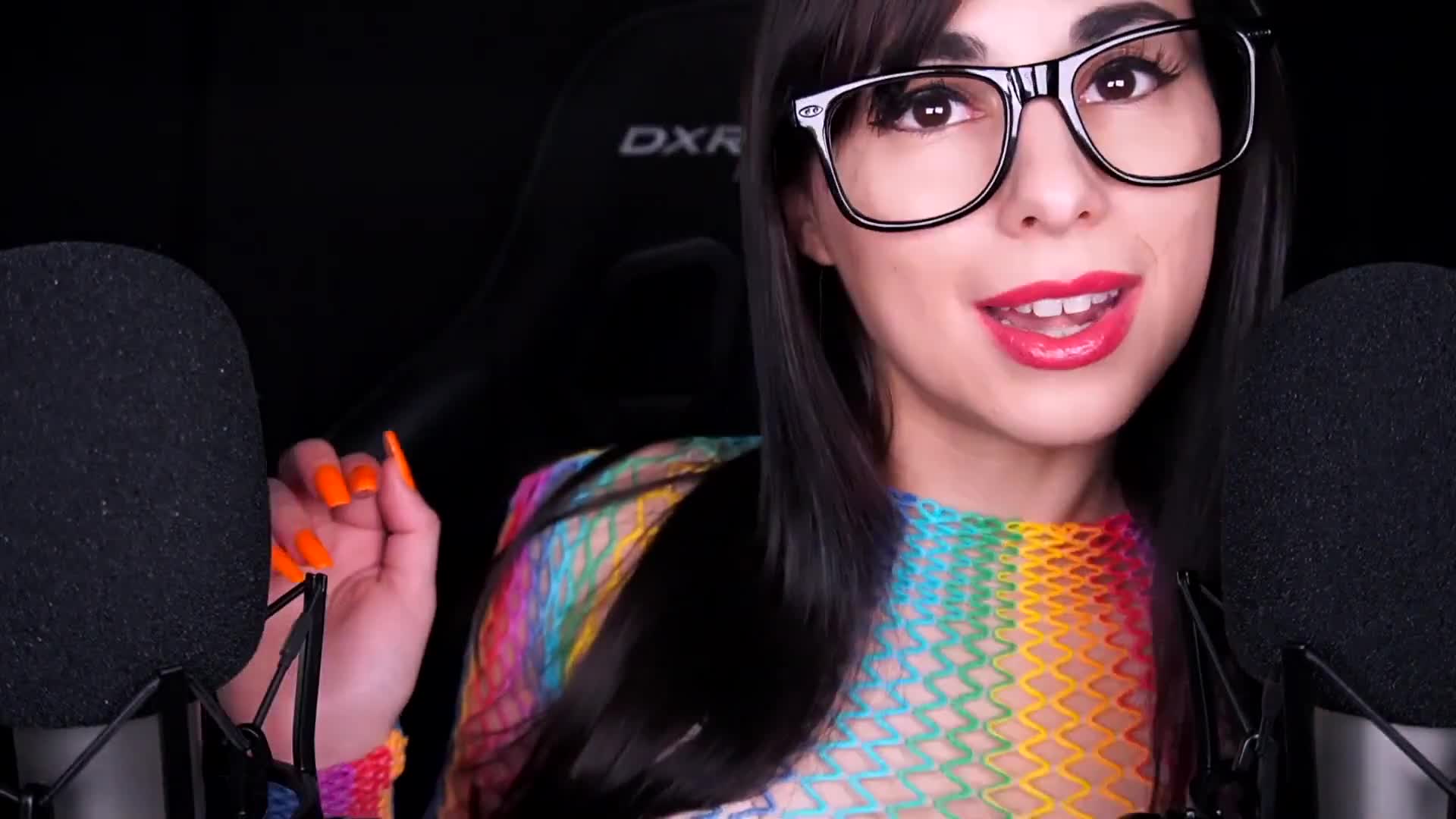 ASMR-TAPPING-on-my-GLASSES-and-EXPOSING-MYSELF（Whisper-Ramble）