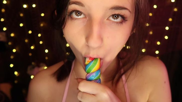 AftynRose ASMR Bunny girl suckin on a looong lollipop