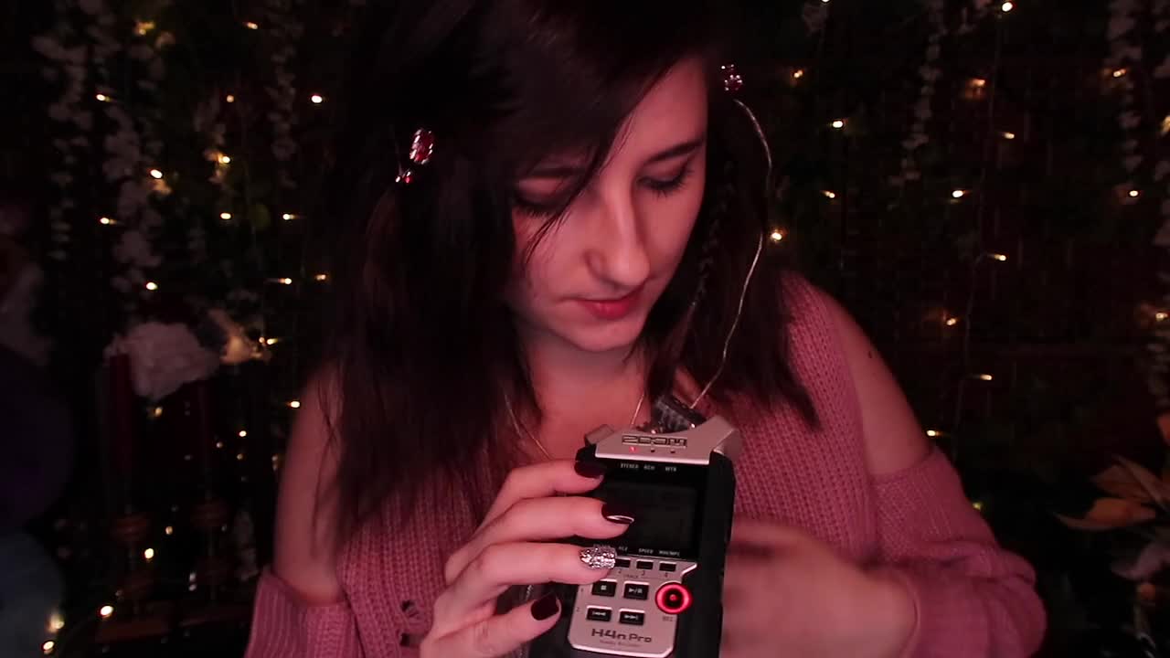 AftynRose ASMR Sweater Scratching (Fast, Rough, Zoom+3Dio)