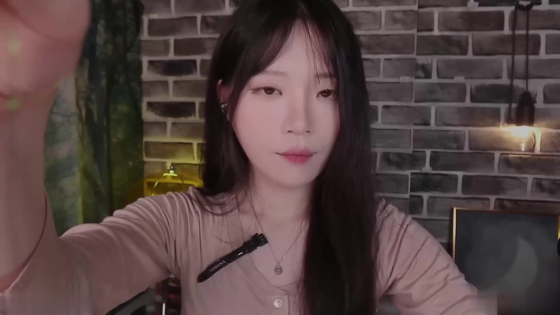 【其它助眠】Nara耳语轻音ASMR系列之顾客在接发时不得睡觉【中文字幕】