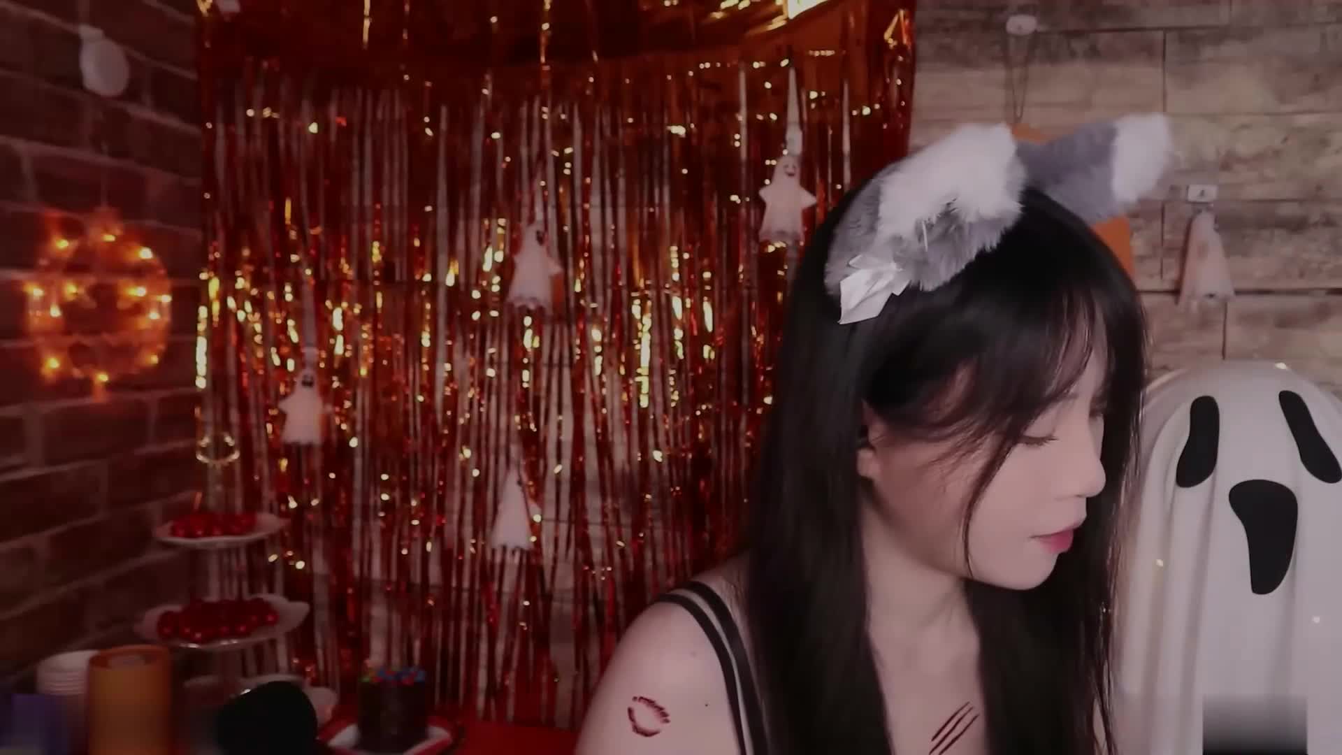 【其它助眠】Nara耳语轻音ASMR系列之准备万圣节派对【中文字幕】