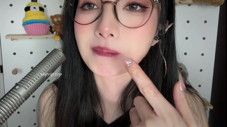 【晚安yoyo】ASMR口腔音舔耳身心放缓舒适助眠视频集 75