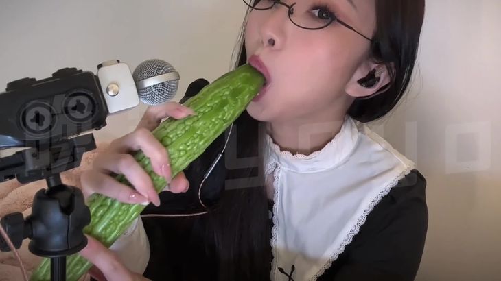 【晚安yoyo】ASMR口腔音舔耳身心放缓舒适助眠视频集 41