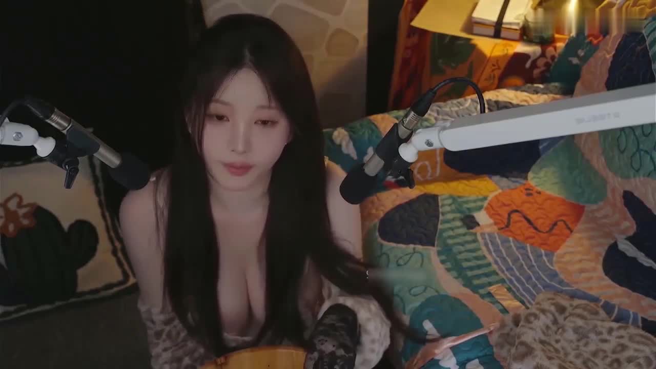 【其它助眠】韓系聲優YoonyingASMR觸發音耳語舔耳中文字幕集錦 12