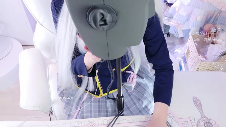 【亭子wwASMR】可爱亭宝在线助眠啦 大量COS轻语掏耳踩耳哦 11