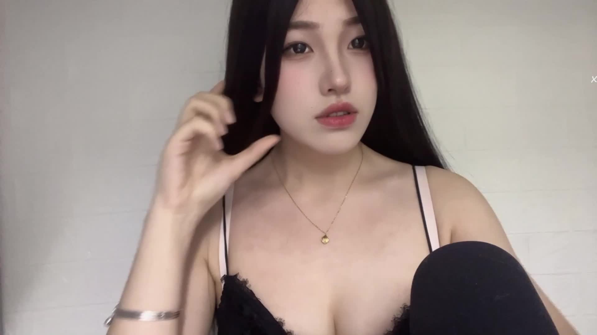 【精选助眠】璐璐睡不着ASMR轻音触发音口腔音芦荟胶甜耳哄睡合集 43