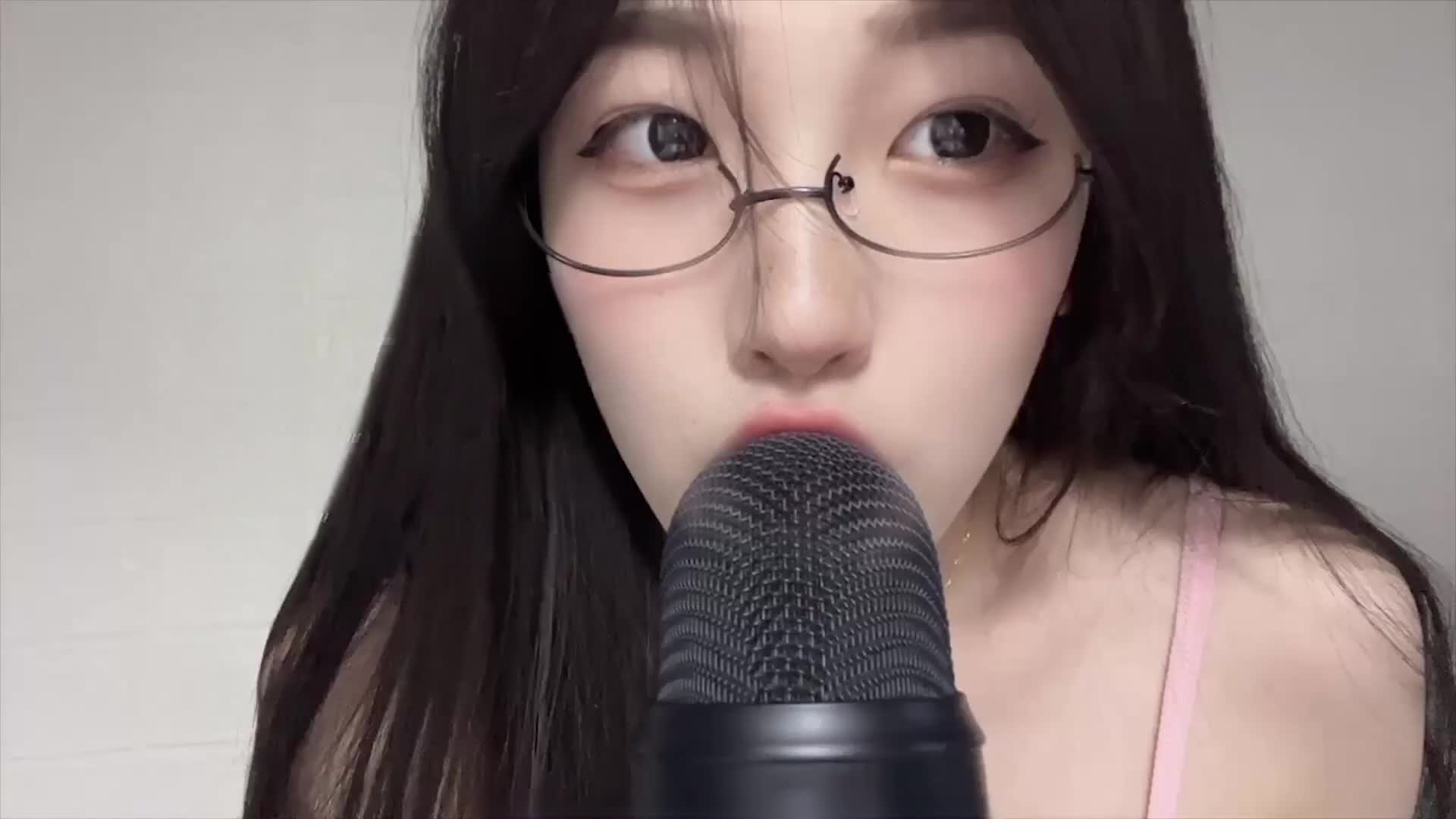 【精选助眠】璐璐睡不着ASMR轻音触发音口腔音芦荟胶甜耳哄睡合集 155