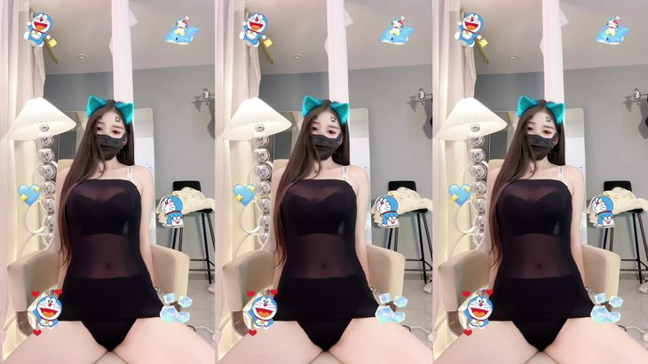 【斗鱼何菱】土豪群定制烧舞 1