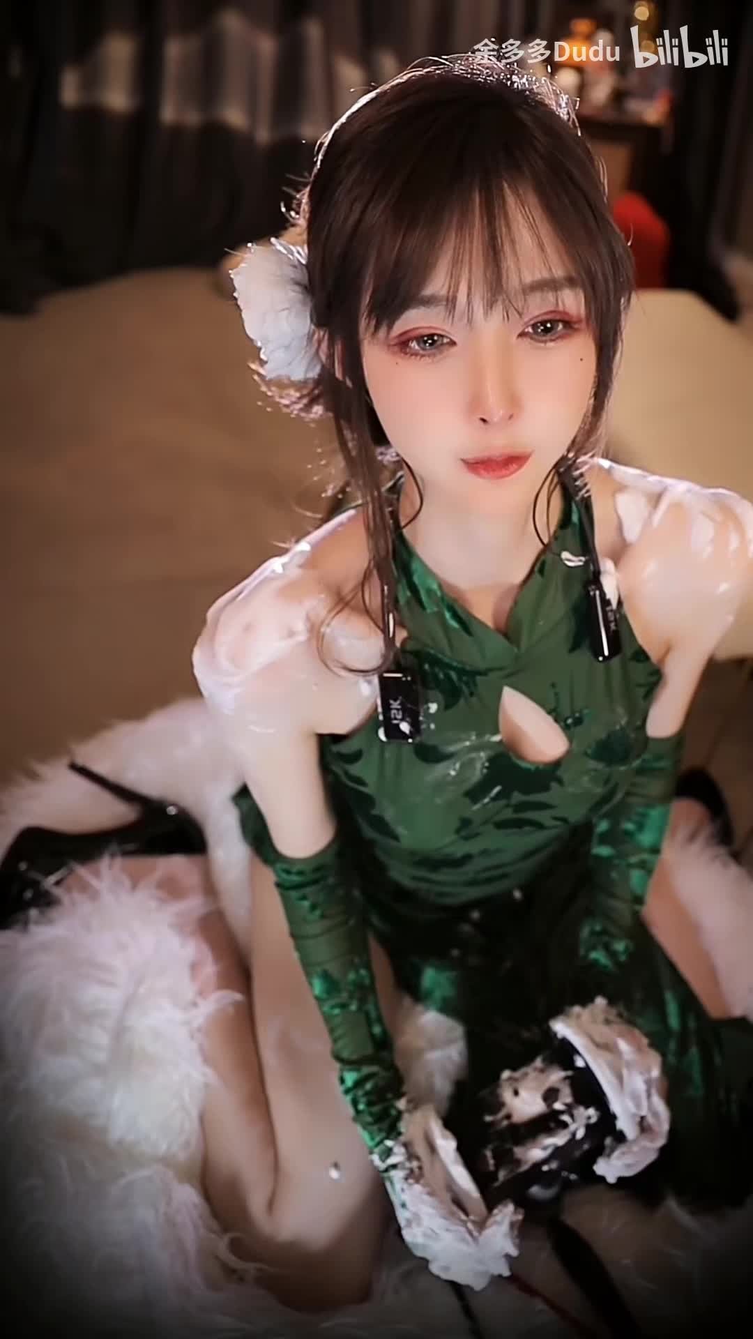 【福利助眠】高颜值妹子余多多ASMR充电福利哄睡 7