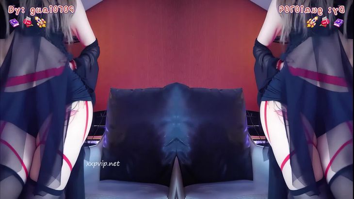 【虎牙百变主题日】睡衣派对烧舞秀 18