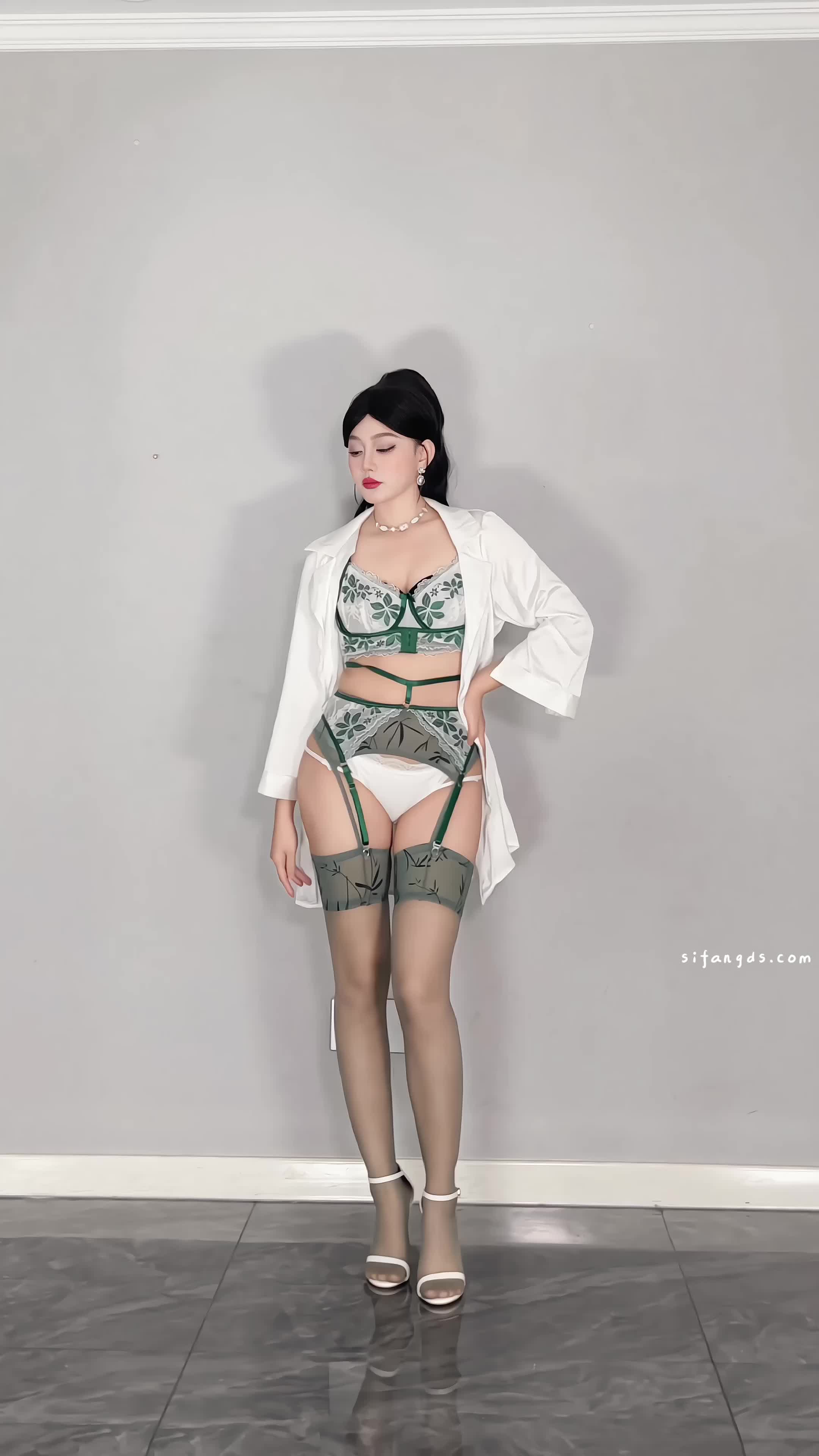 【B站小艾xxin】土豪高价私人定制烧舞集 67