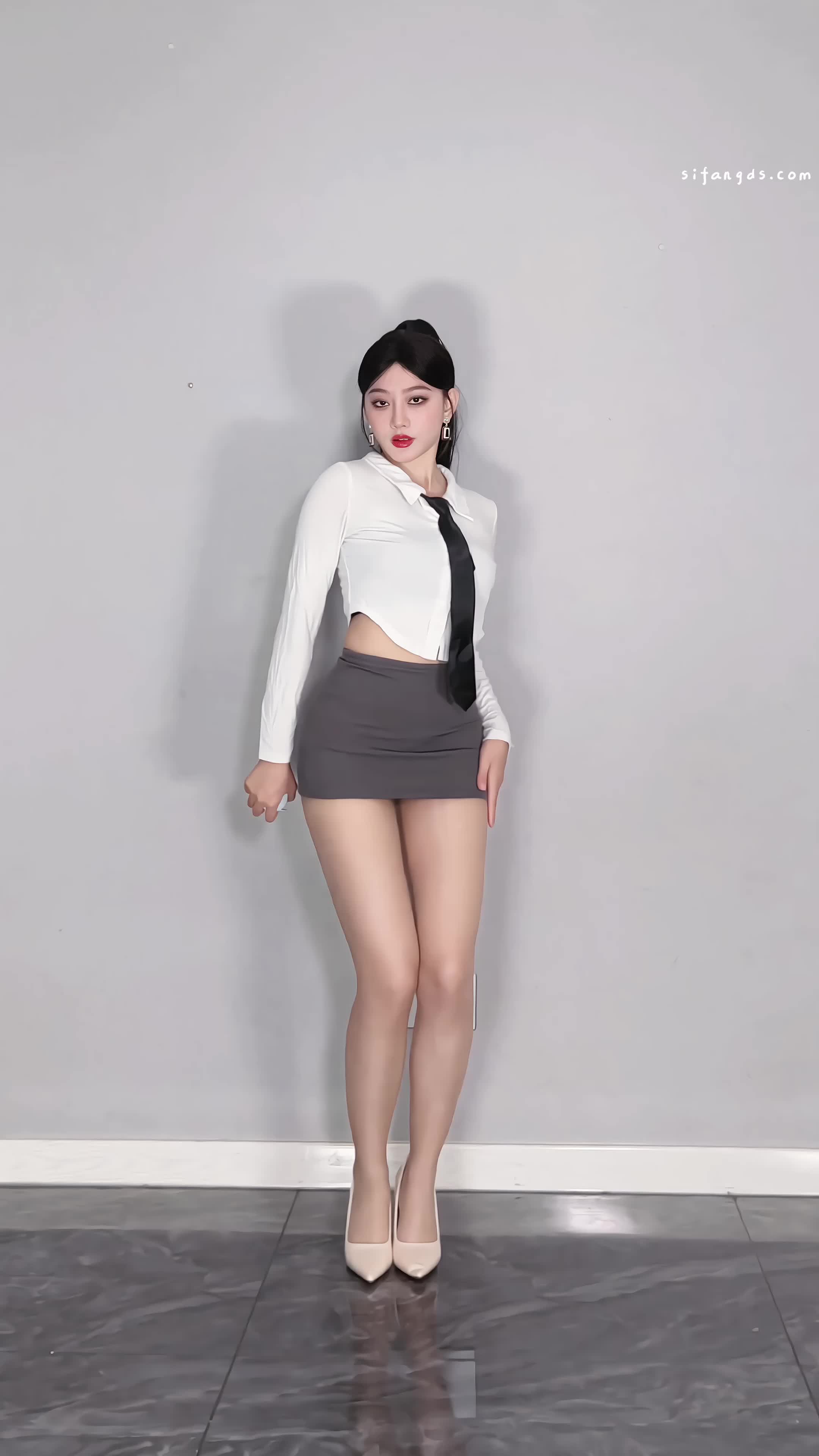 【B站小艾xxin】土豪高价私人定制烧舞集 38